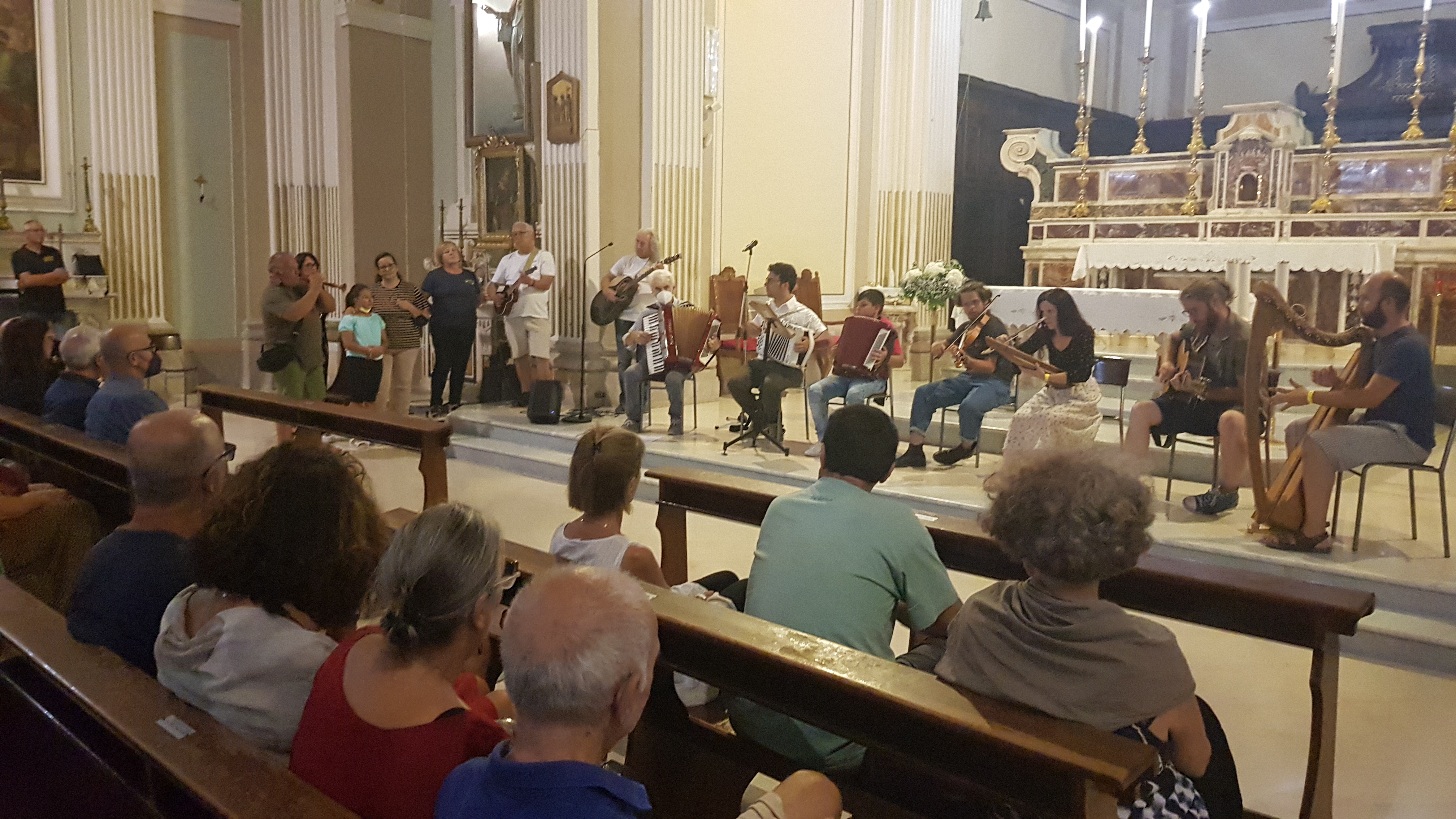 Donne e Madonne Chiesa Matrice -Tutti i musicisti - Ensemble Tu Scendi dalle stelle